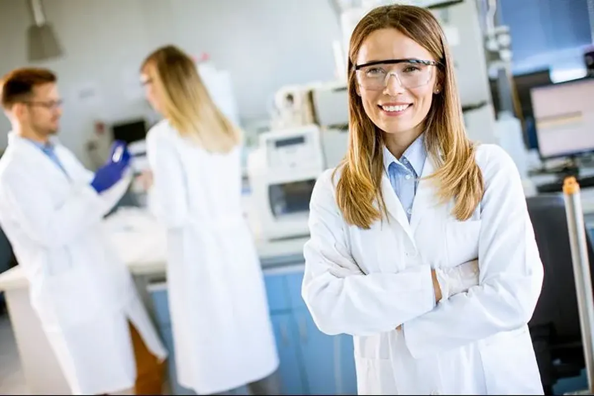 FR, Chemical & ESD Lab Coats Ireland
